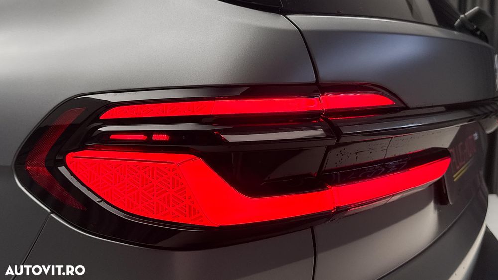 BMW X7 - 12