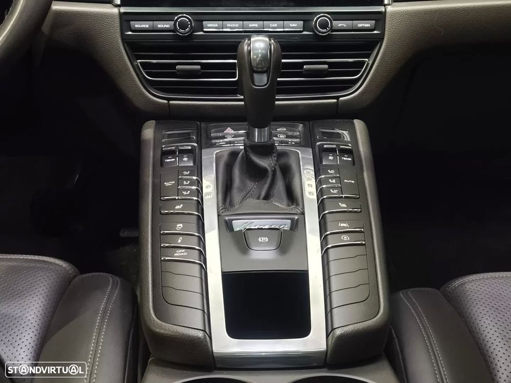 Porsche Macan PDK - 27