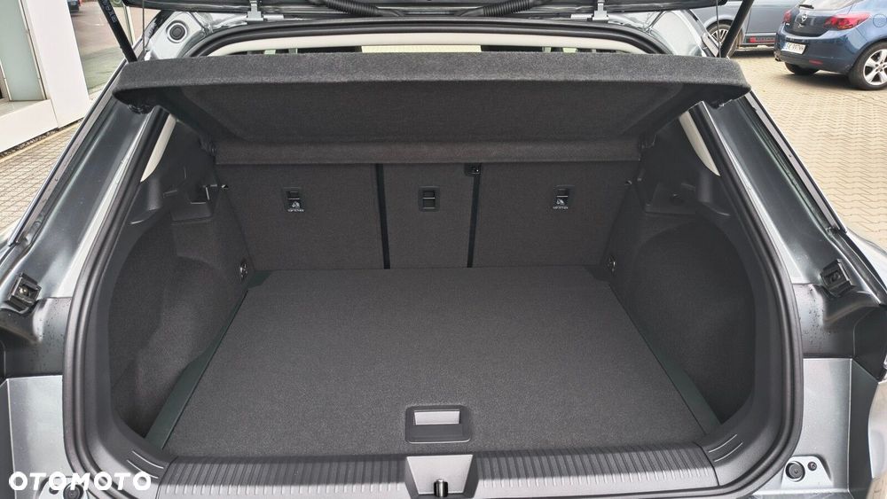 Volkswagen T-Roc - 31