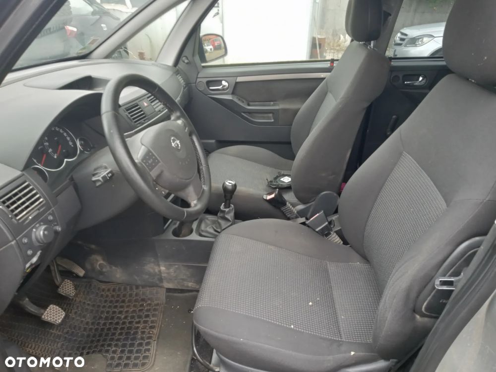 Opel Meriva 1.6 16V - 8