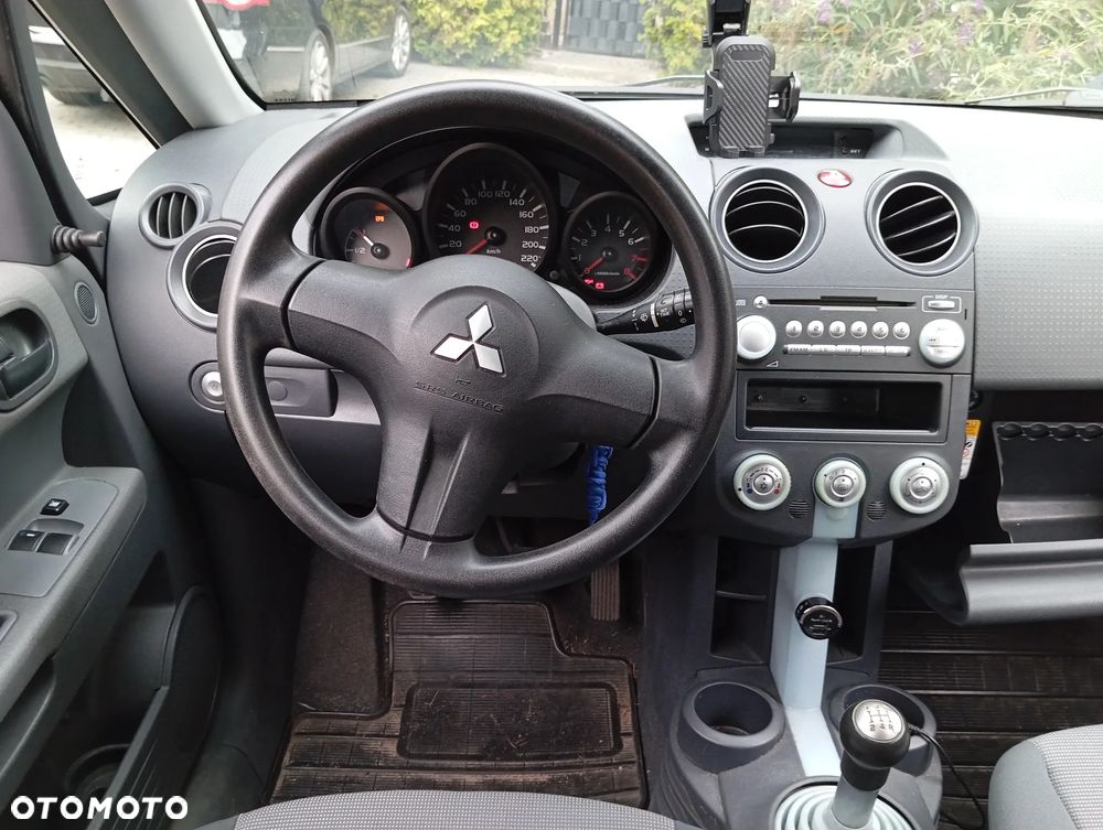 Mitsubishi Colt 1.1 Inform - 13