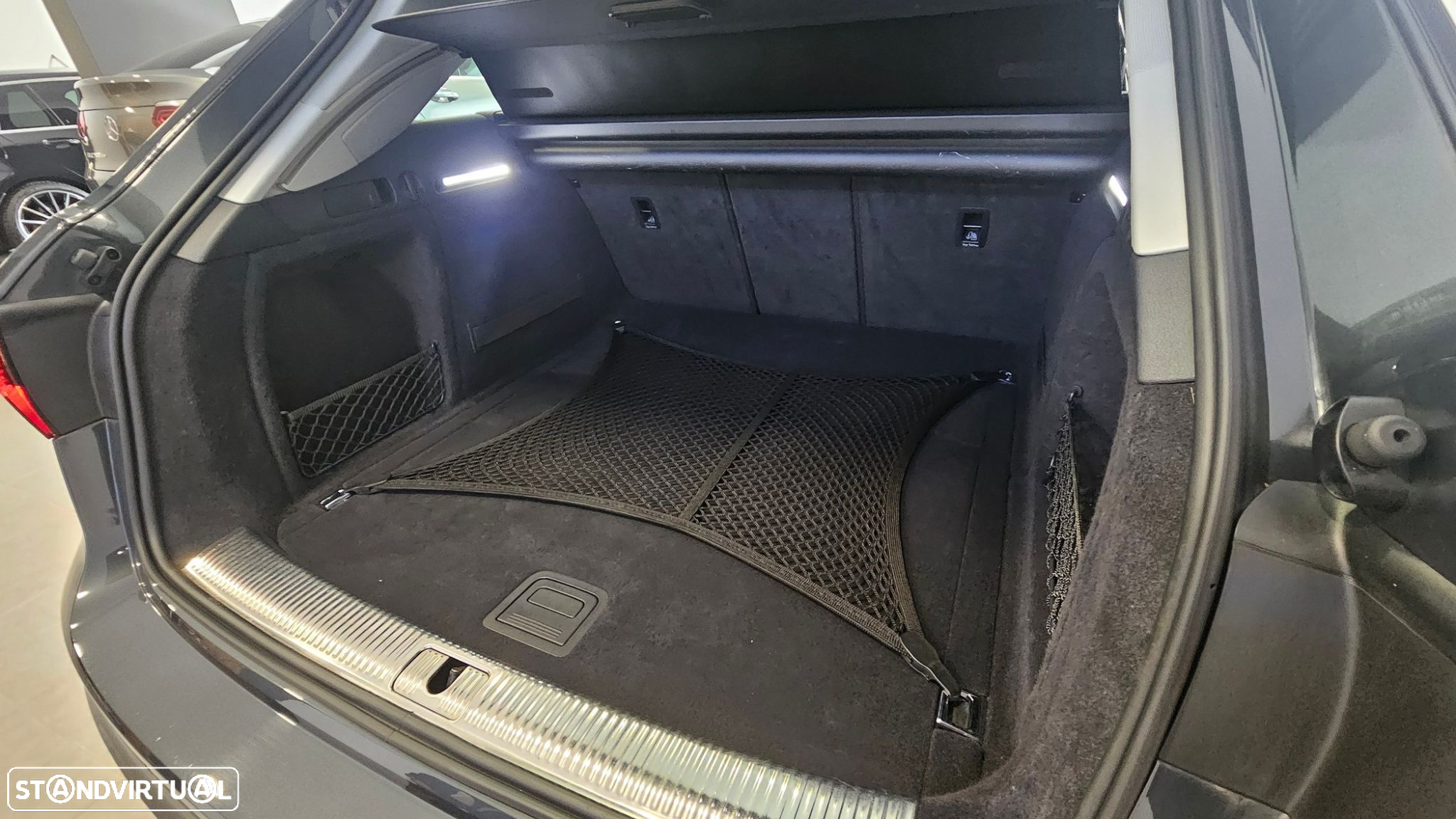 Audi A4 Avant 35 TDI S tronic - 13
