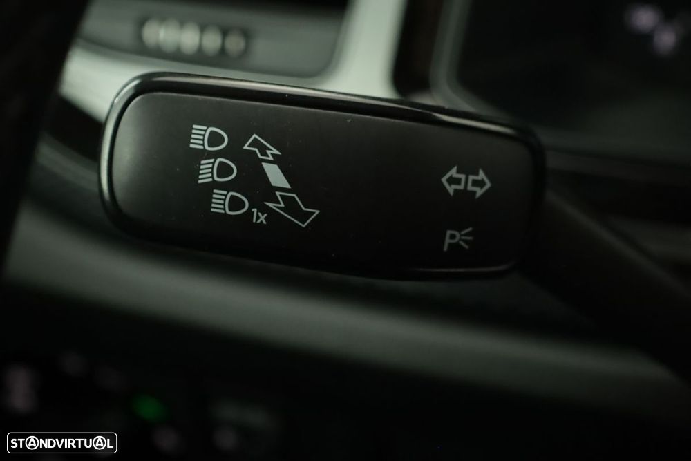 VW Polo 1.0 TSI Urban DSG - 16