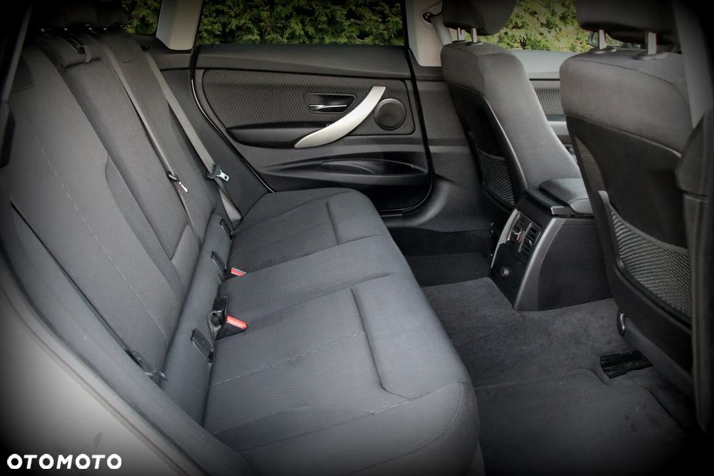 BMW 3GT 318d Advantage - 14