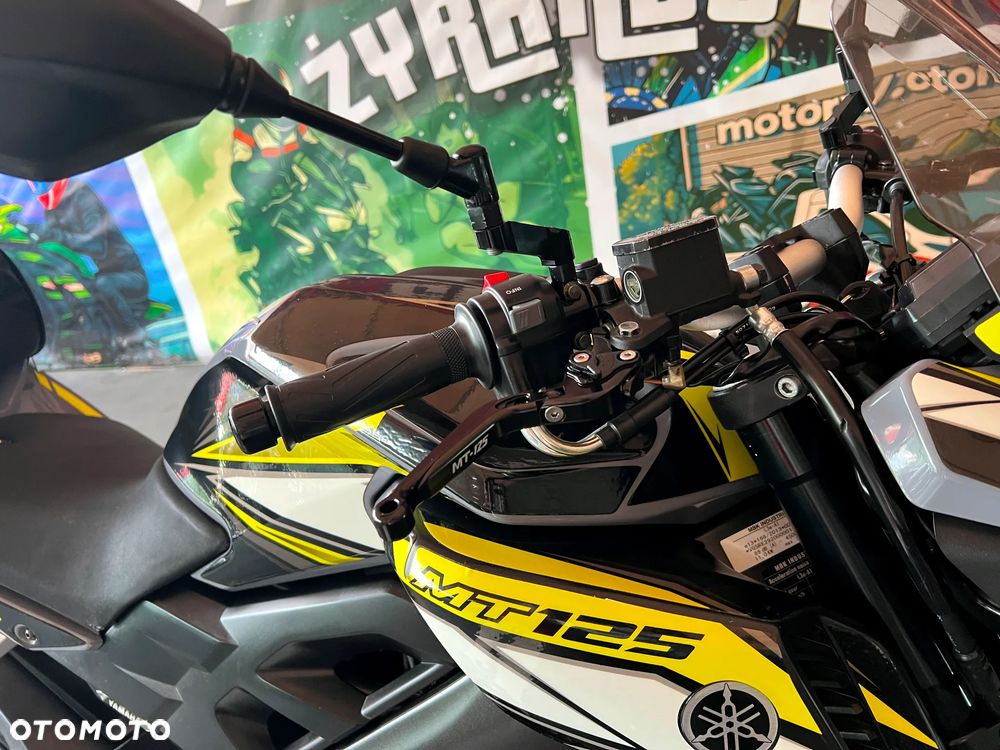 Yamaha MT - 7