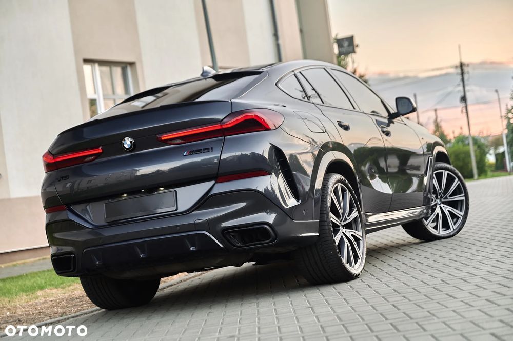 BMW X6 M50i - 3