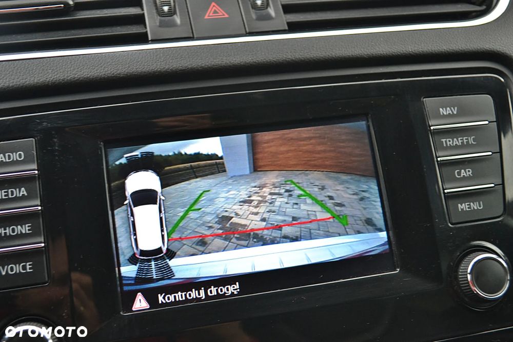 Skoda Octavia 2.0 TDI DSG RS - 40