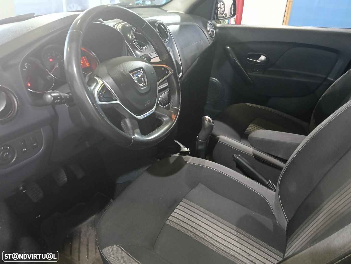 Dacia Sandero 0.9 TCe Stepway - 9