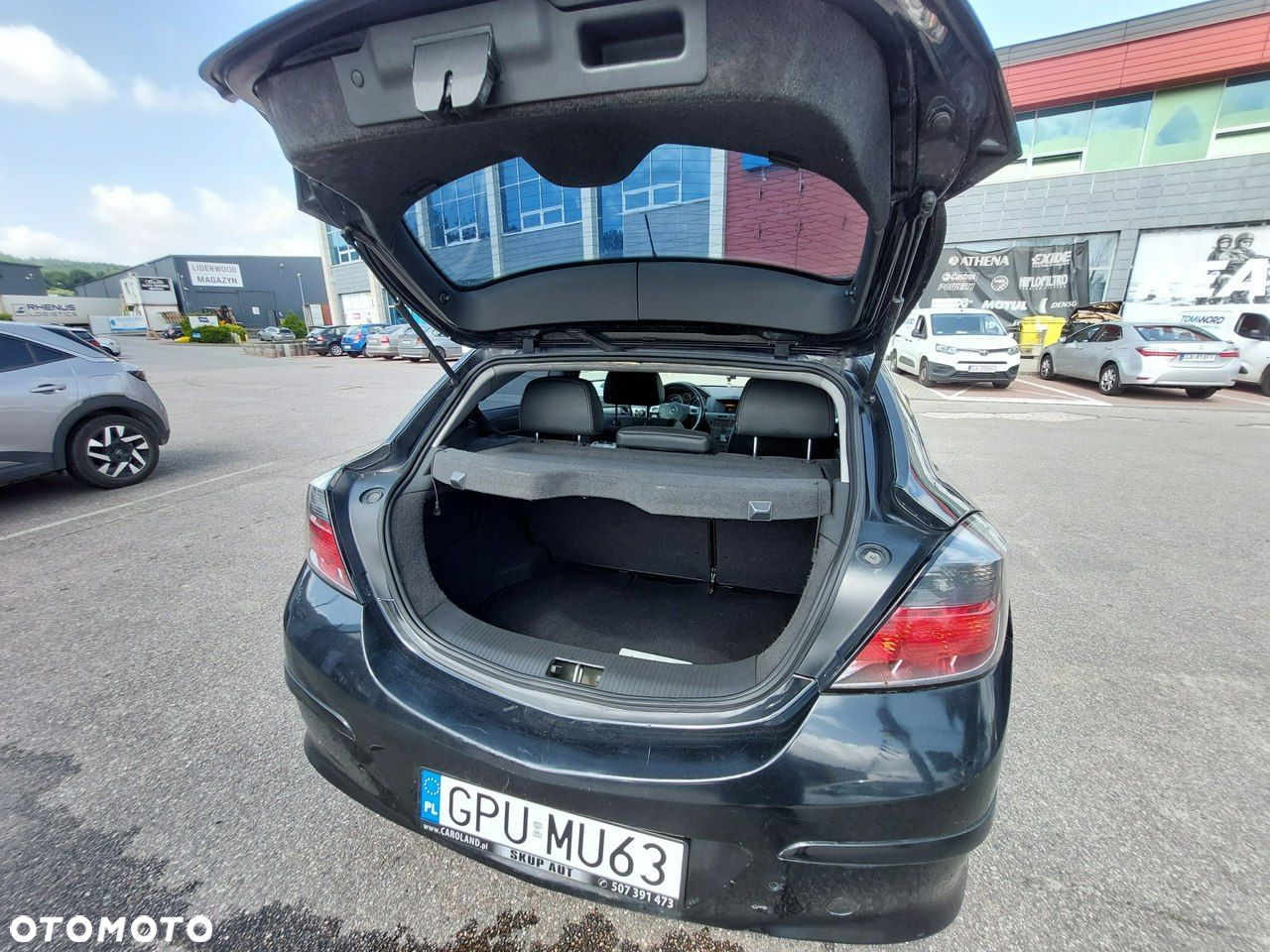 Opel Astra GTC 1.9 CDTI Cosmo - 17