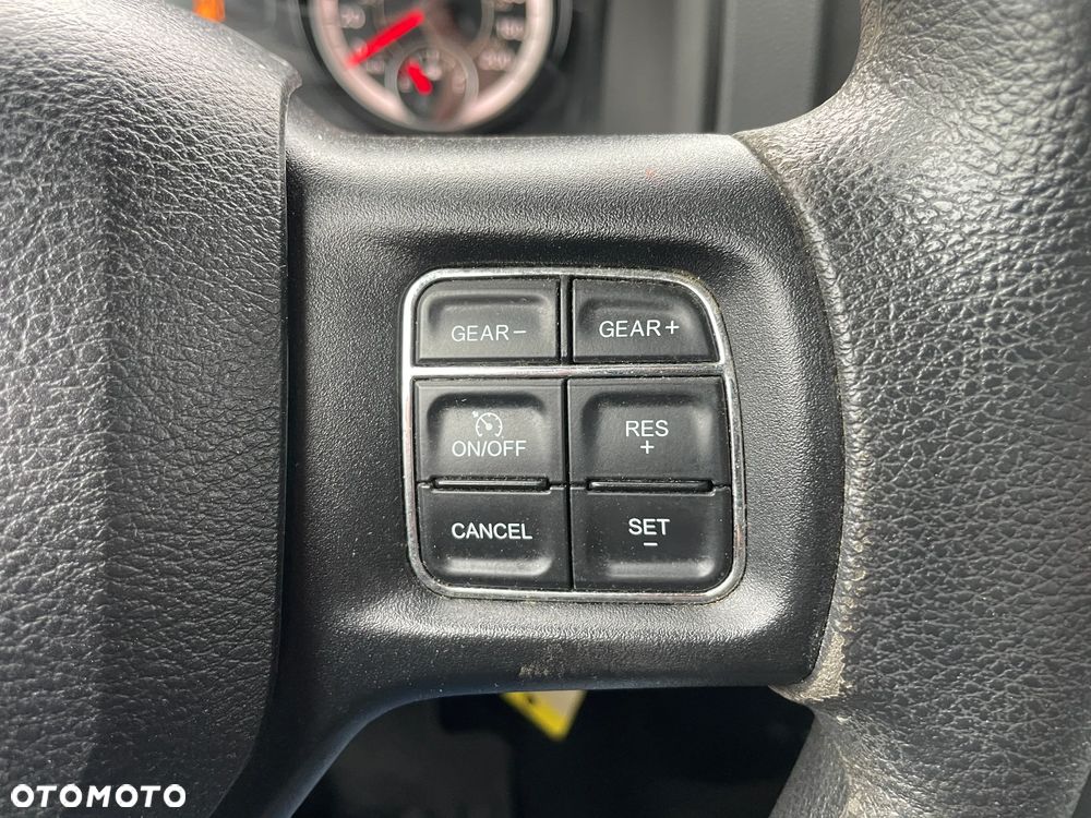 Dodge RAM - 28