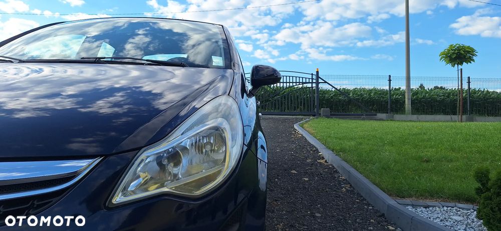 Opel Corsa - 28