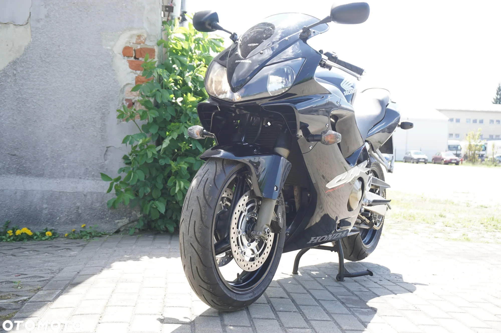 Honda CBR - 7