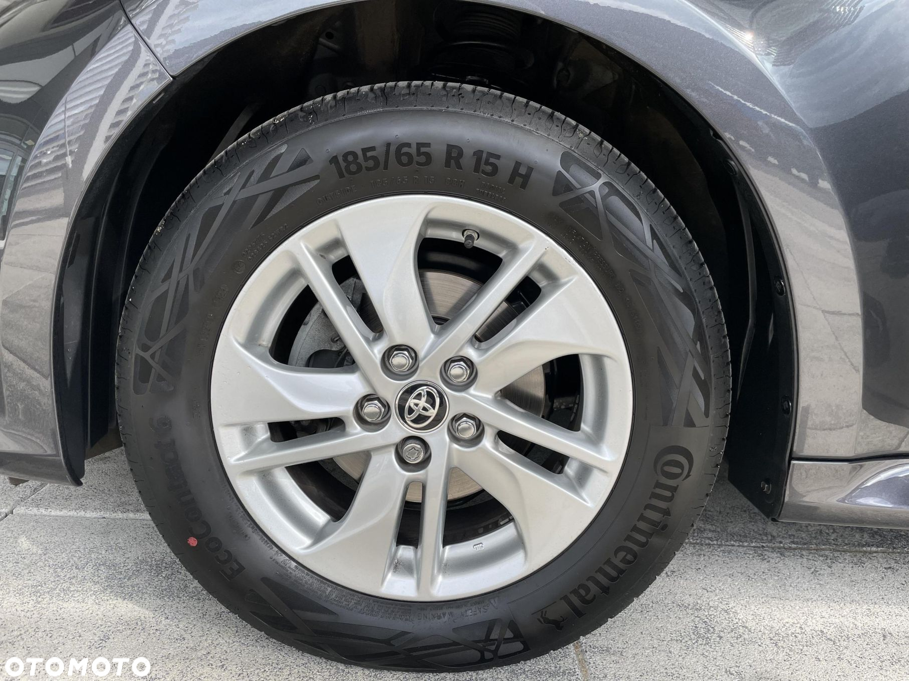 Toyota Yaris 1.5 Comfort - 19