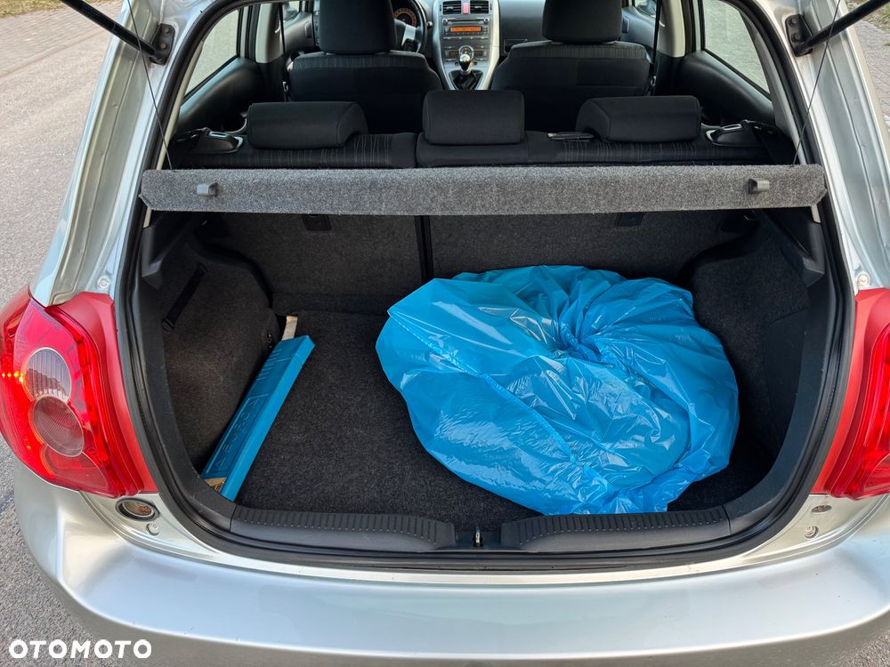 Toyota Auris 1.33 VVT-i Terra - 18