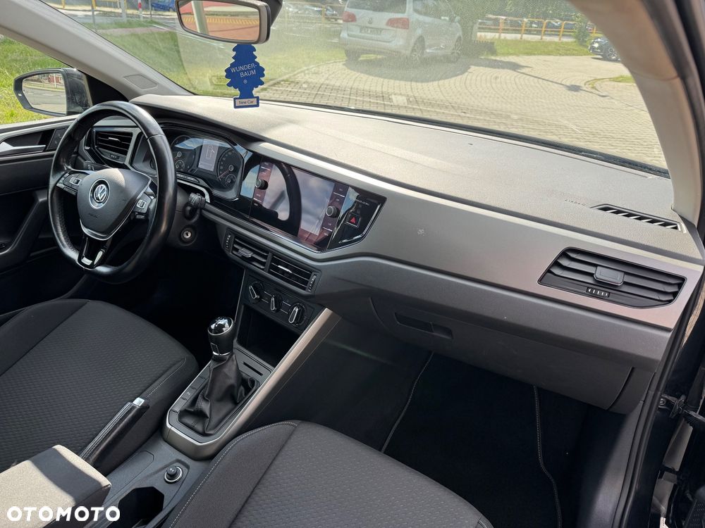Volkswagen Polo - 10