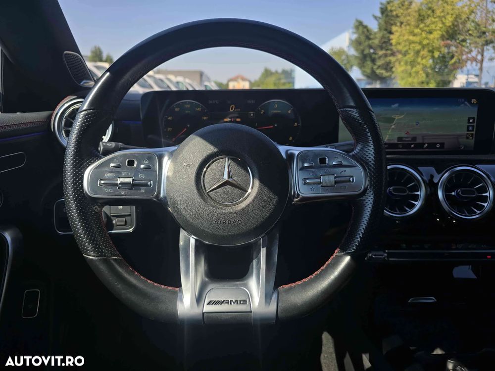 Mercedes-Benz CLA - 16
