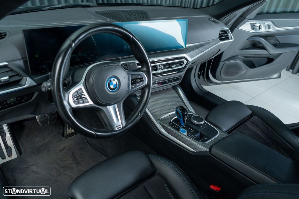BMW i4 eDrive40 Pack Desportivo M - 9
