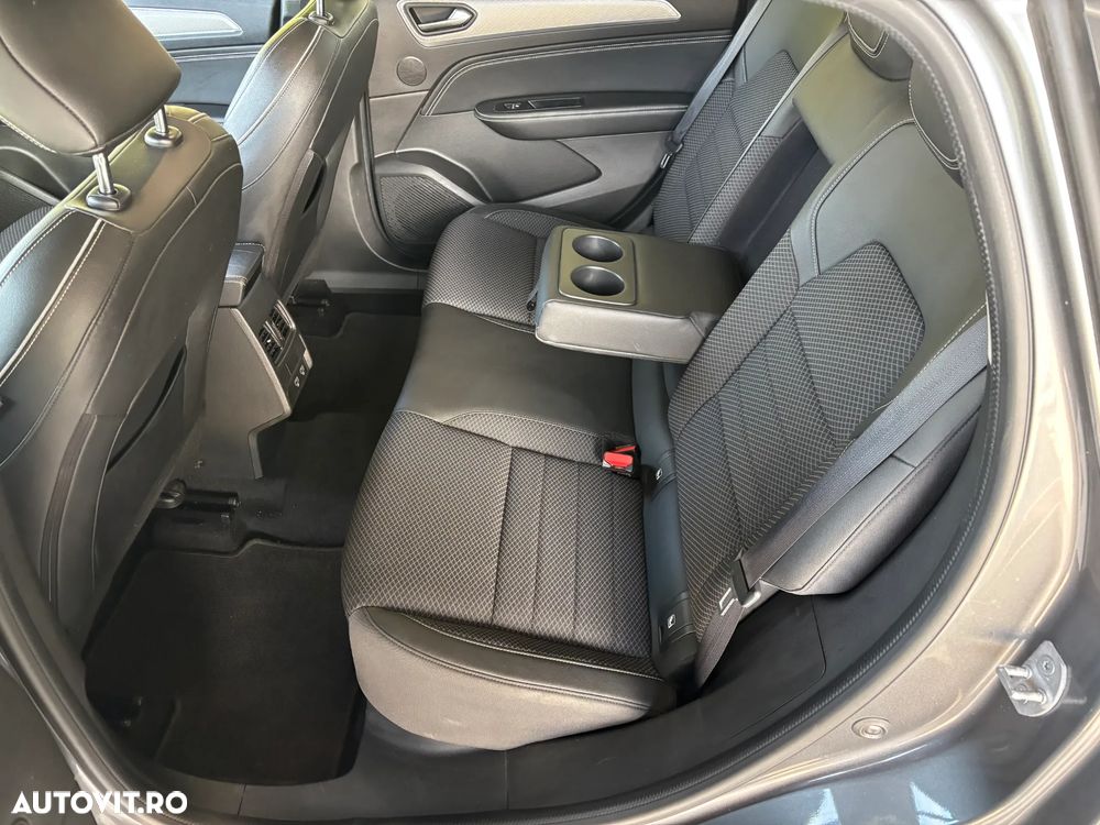 Renault Arkana TCe Mild Hybrid 140 EDC Techno - 36