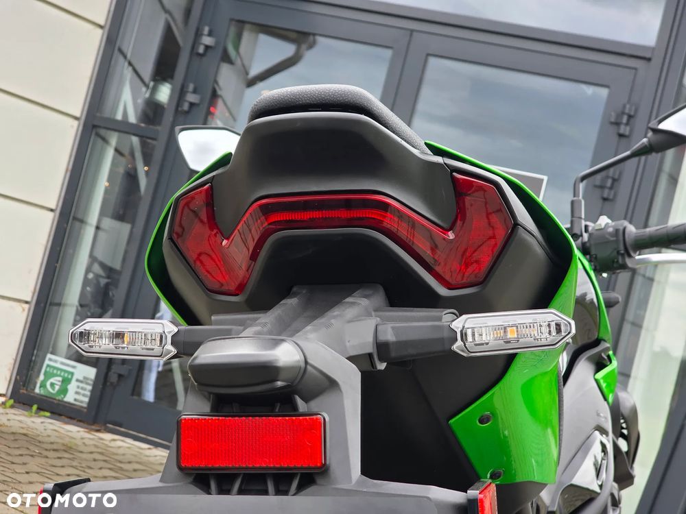 Kawasaki Z 900 - 15