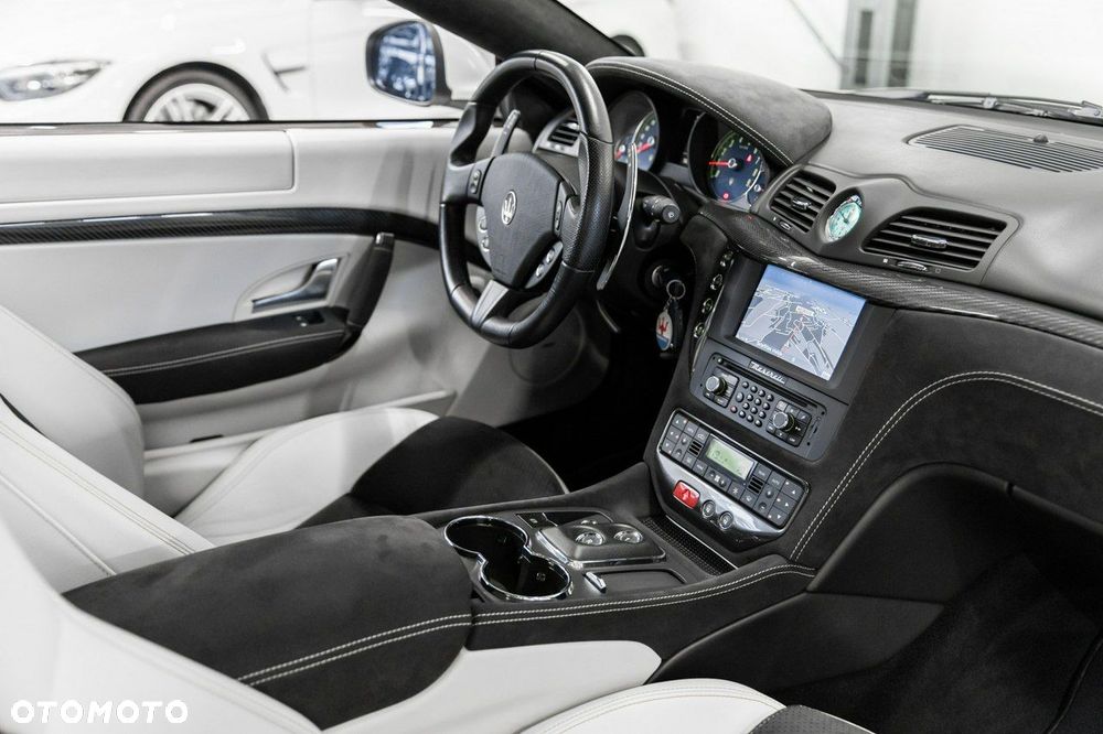 Maserati GranTurismo Sport - 35