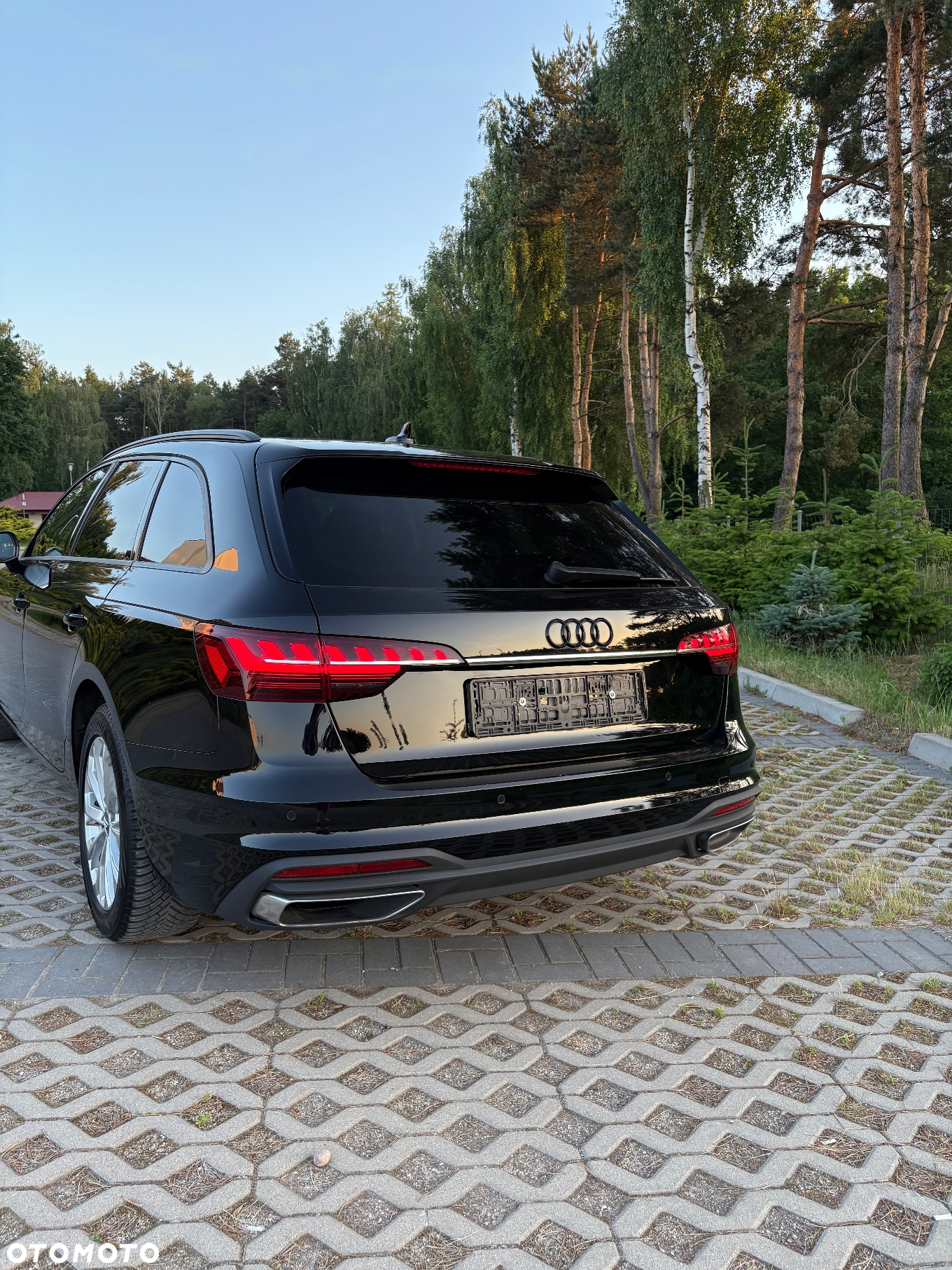 Audi A4 2.0 TDI Design S tronic - 11