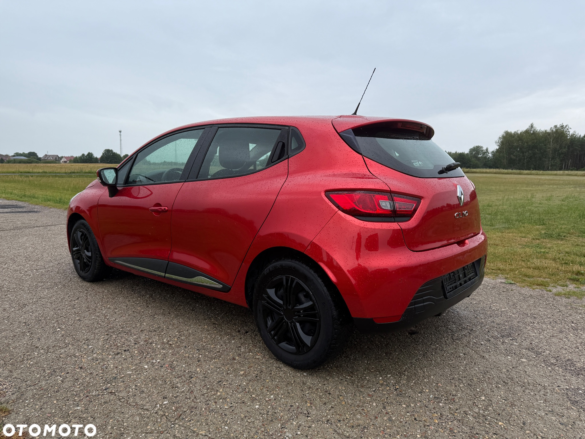 Renault Clio 1.2 16V 75 Collection - 6