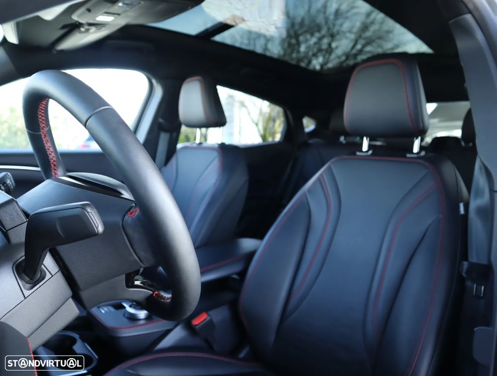 Ford Mustang Mach-E AWD PREMIUM - 30