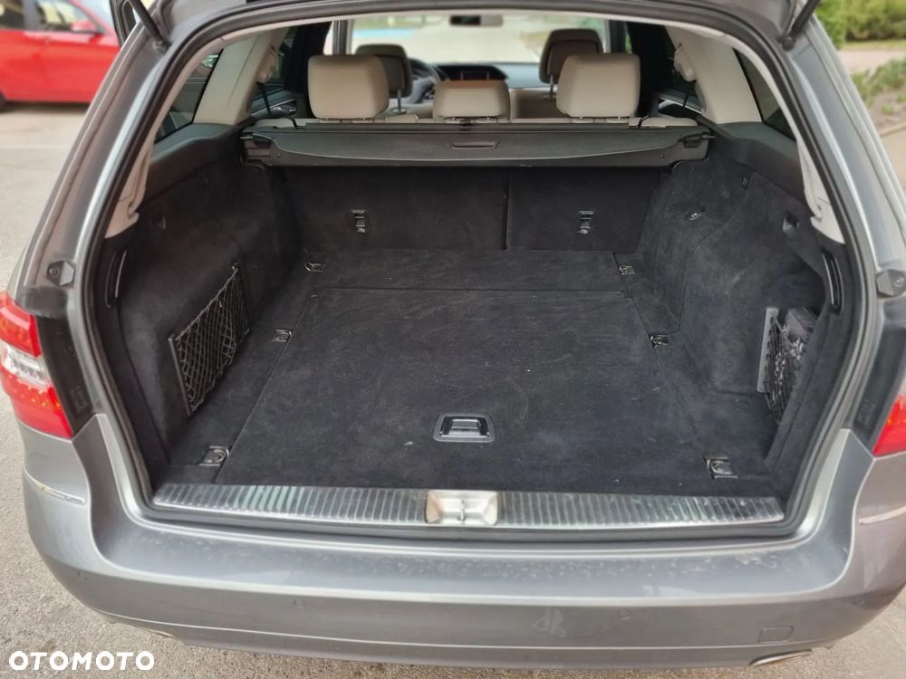 Mercedes-Benz Klasa E 350 CDI 4-Matic BlueEff Avantgarde - 13