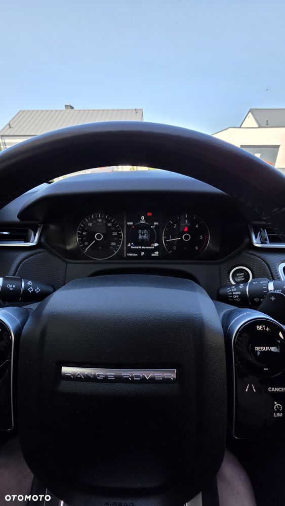 Land Rover Range Rover Velar 2.0d R-Dynamic - 29