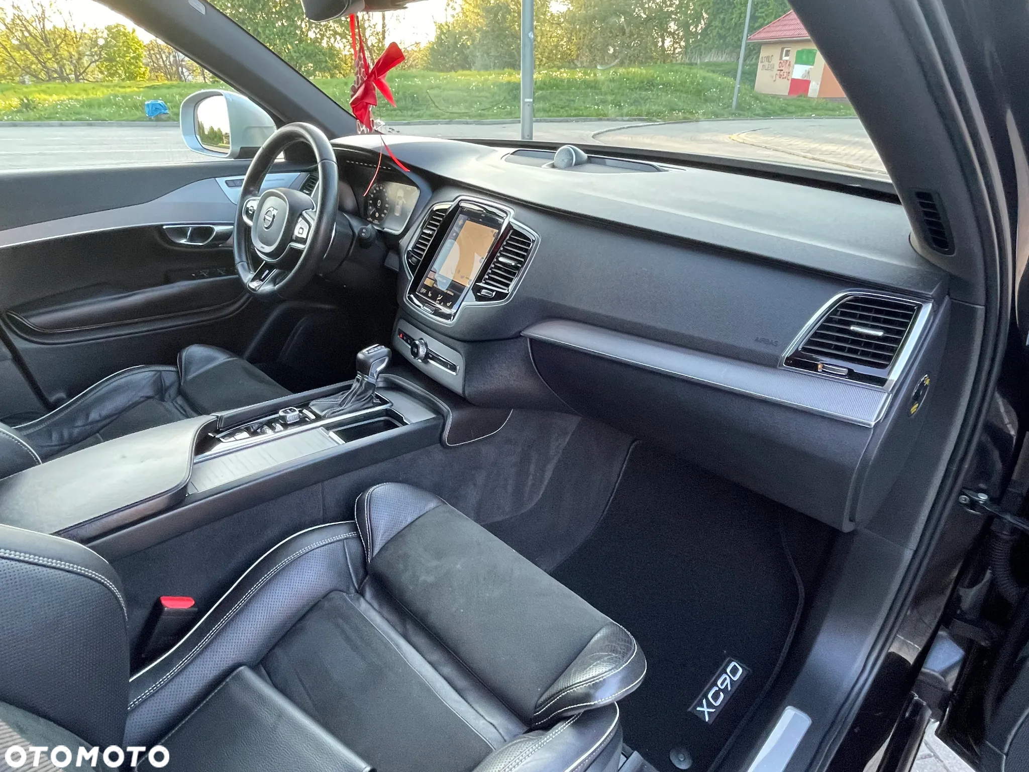 Volvo XC 90 D5 AWD R-Design - 19