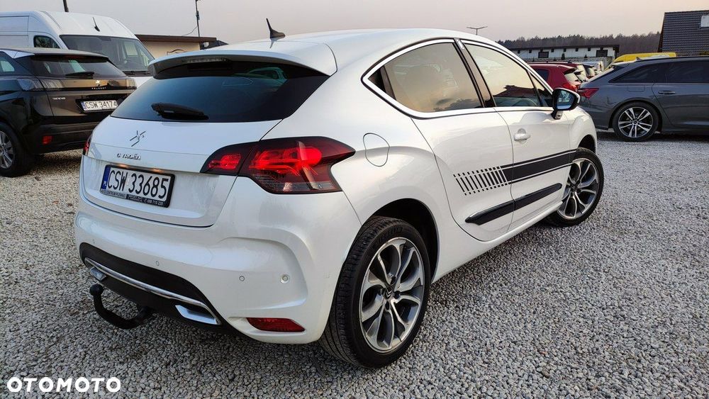 Citroën DS4 THP 200 SportChic - 3