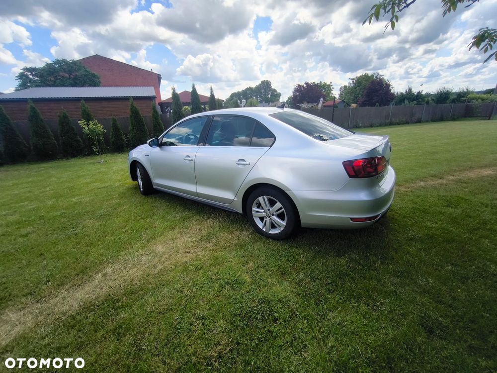 Volkswagen Jetta 1.4 TSI BMT Highline DSG - 12