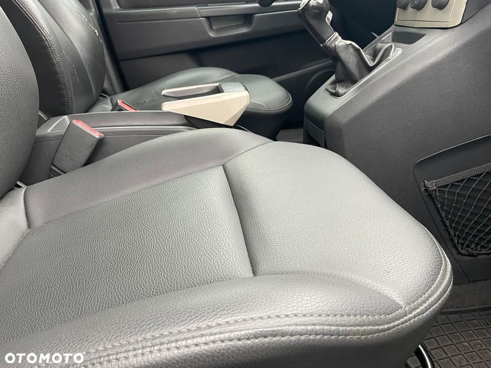 Opel Zafira 1.9 CDTI Enjoy - 21