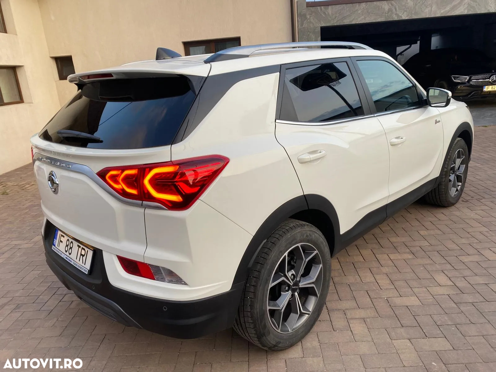 SsangYong Korando 1.5 GDI Turbo AT Smart - 3