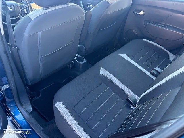 Dacia Logan MCV 0.9 TCe Stepway - 4