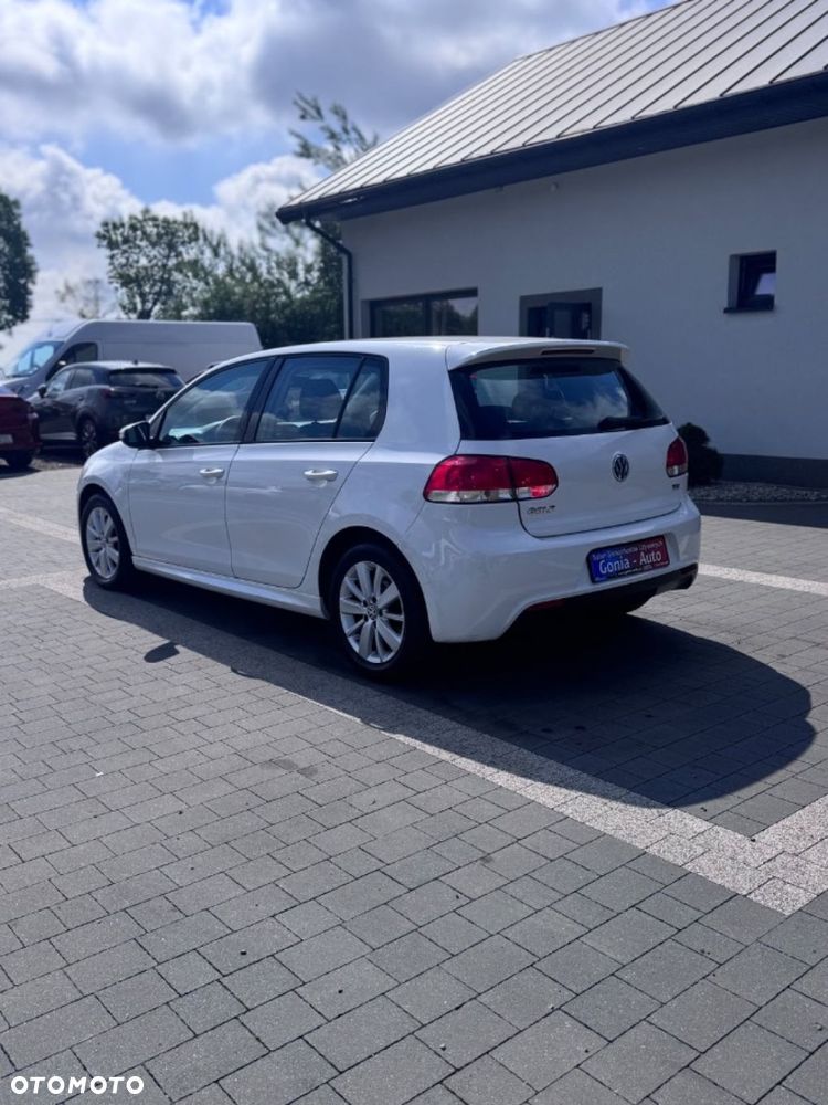Volkswagen Golf - 7