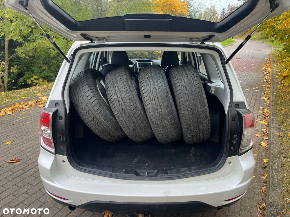 Subaru Forester 2.0i Comfort - 8