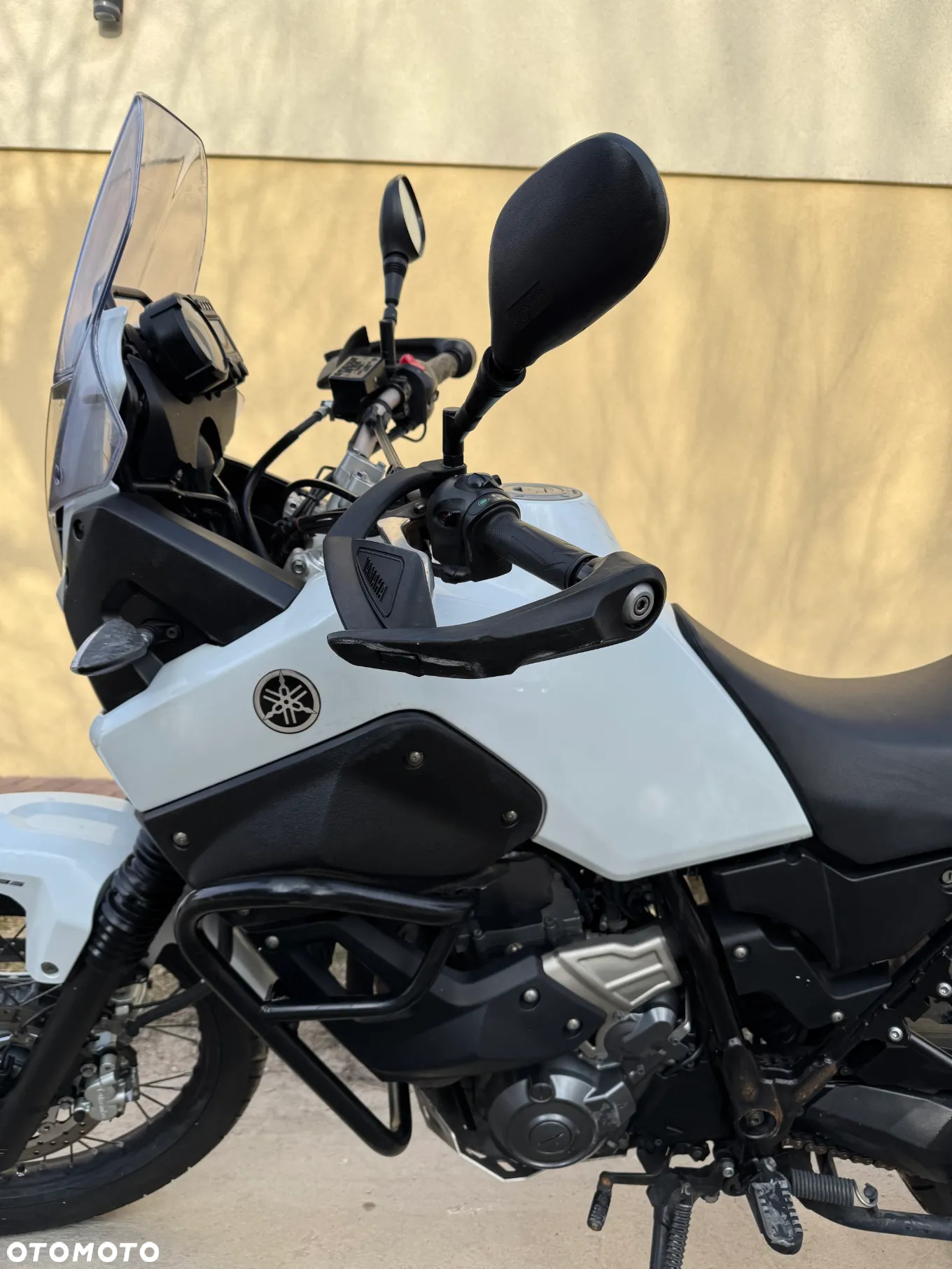 Yamaha XTZ - 16