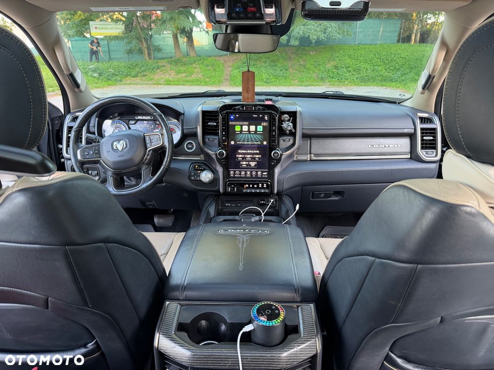 RAM 1500 - 14