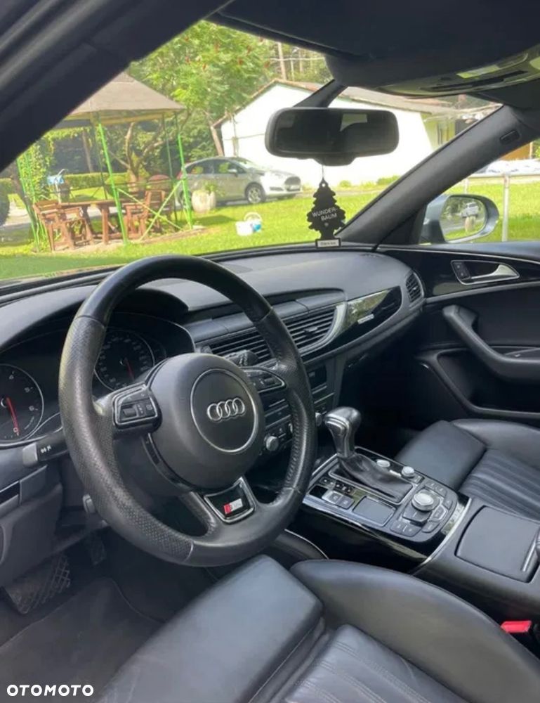 Audi A6 - 6