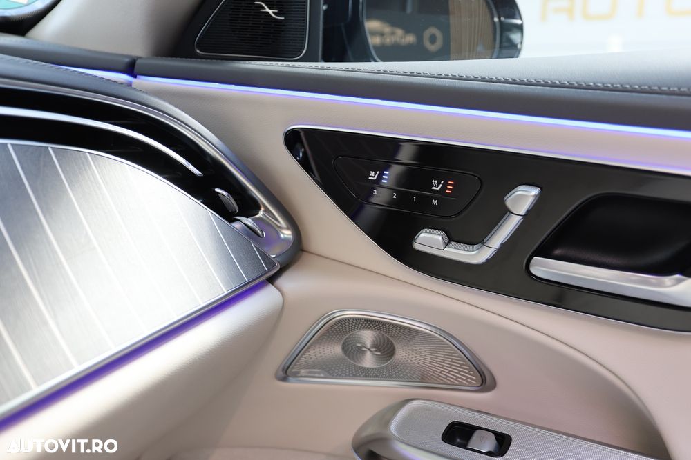 Mercedes-Benz E 300 9G-TRONIC Exclusive - 11