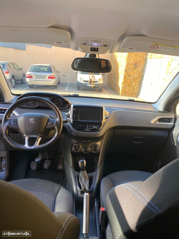 Peugeot 208 1.6 BlueHDi Style - 16