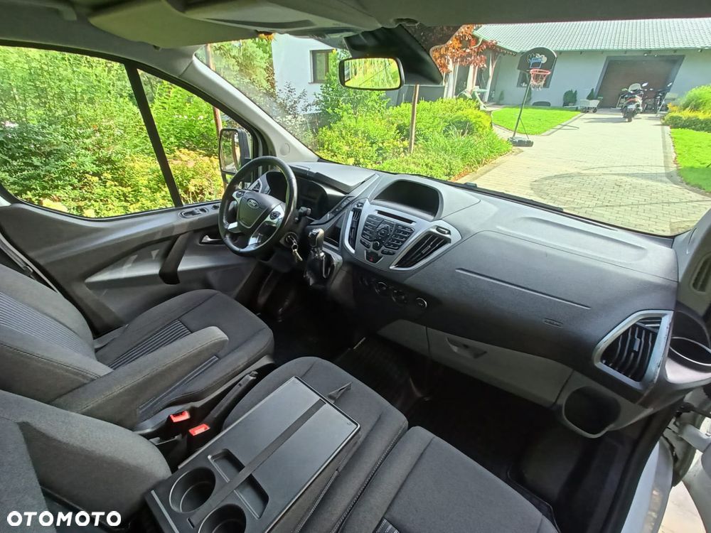 Ford Transit Custom - 11