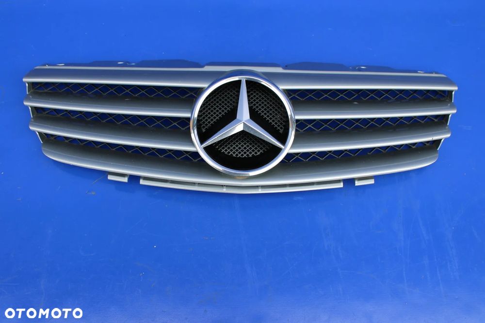 Oryginalny grill atrapa chłodnicy stan BDB OE Mercedes SL R230 W230 A2308800583 01-06r - 21