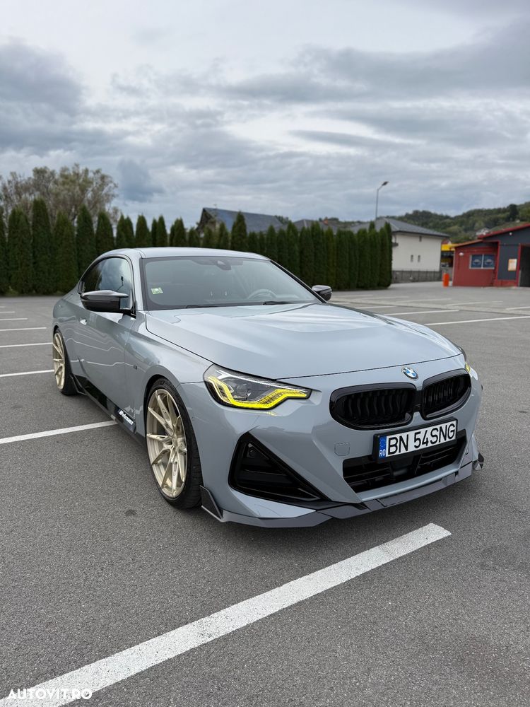 BMW M2 M240i xDrive - 1
