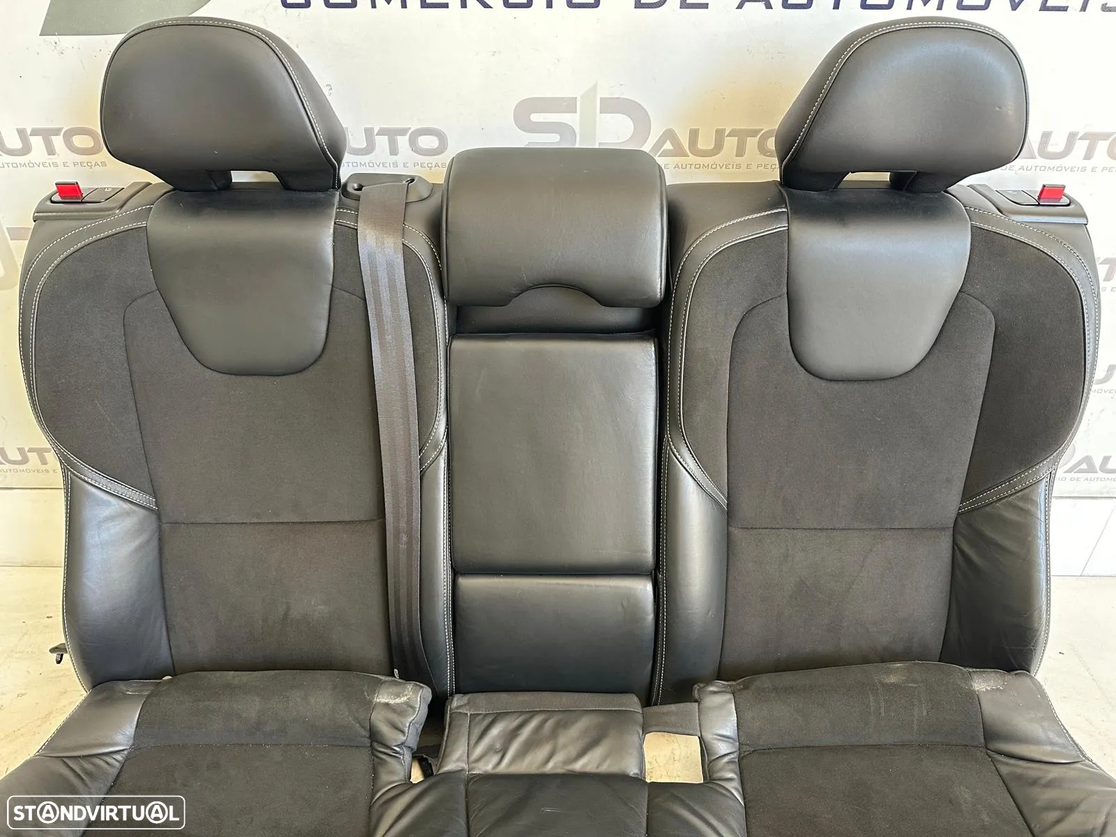 Conjunto Bancos R-Design - Volvo V40 (2015) - 5