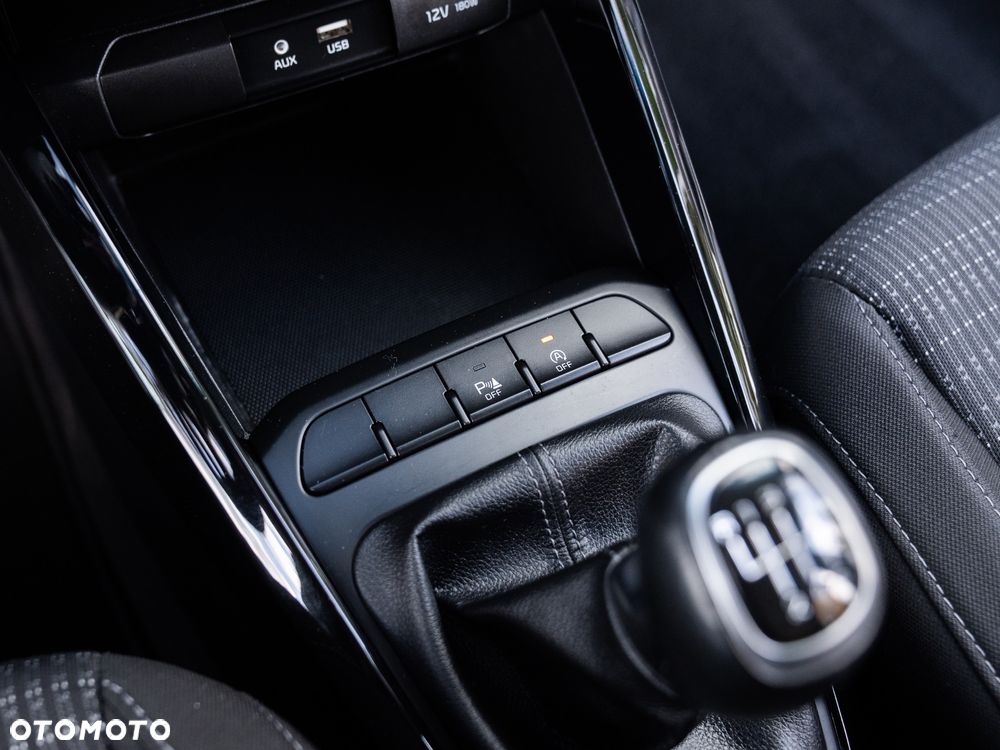 Kia Stonic 1.4 L - 36