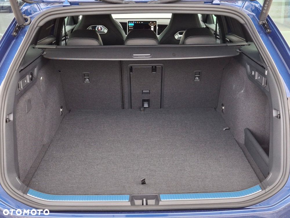 Volkswagen Passat - 10