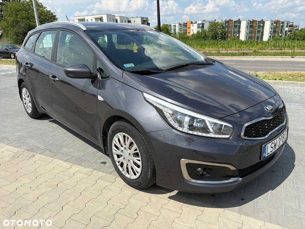Kia Ceed 1.4 L - 1