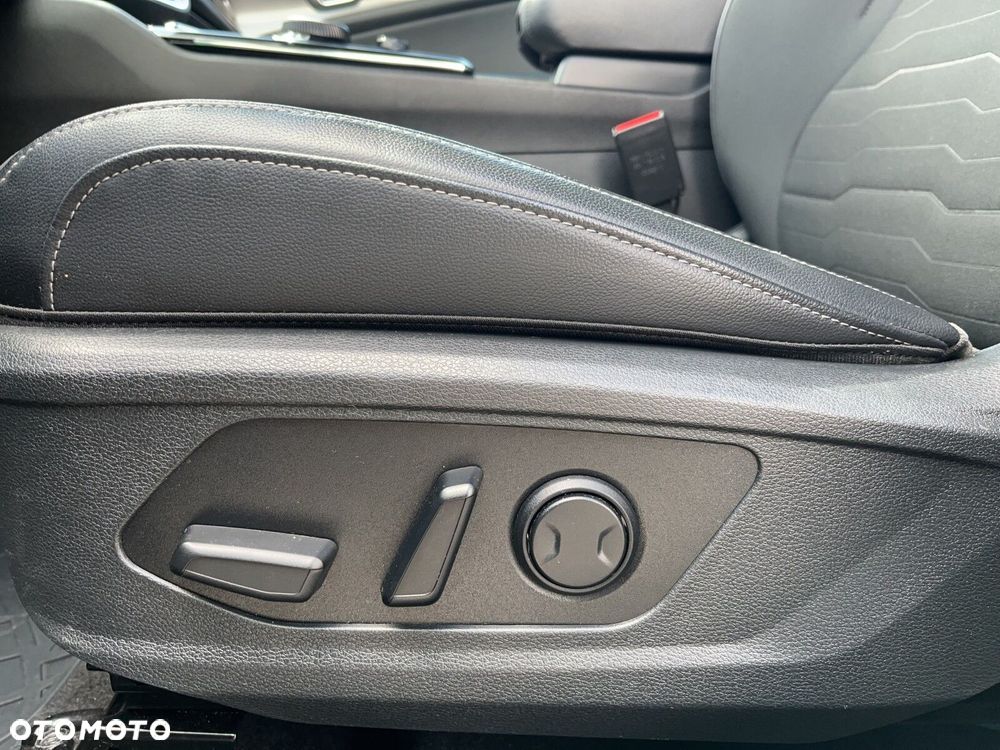 Kia Sportage - 12